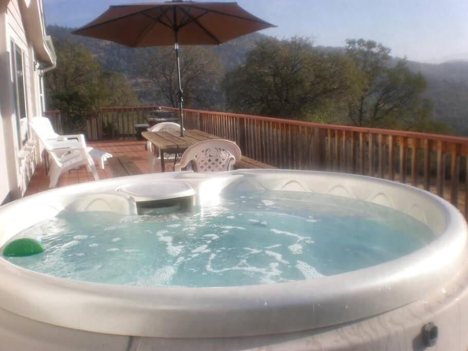 Mariposa Ridge Retreat Villa Kültér fotó